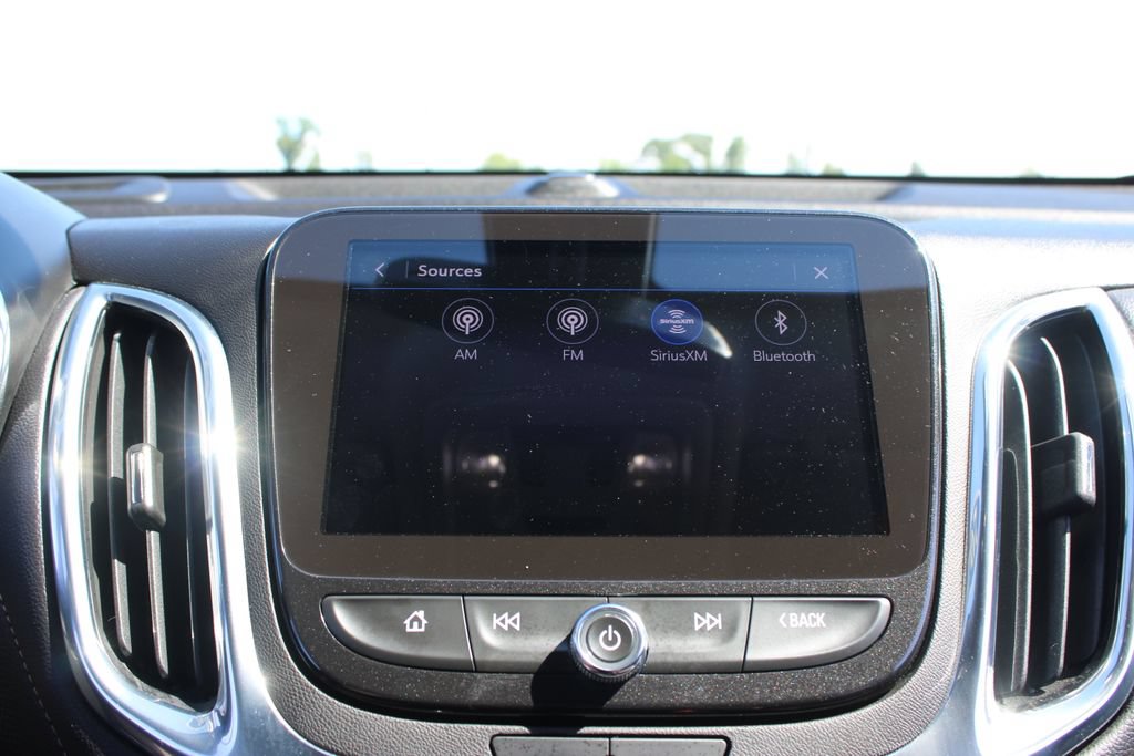 Used 2023 Chevrolet Equinox Premier AWD/4WD image 49