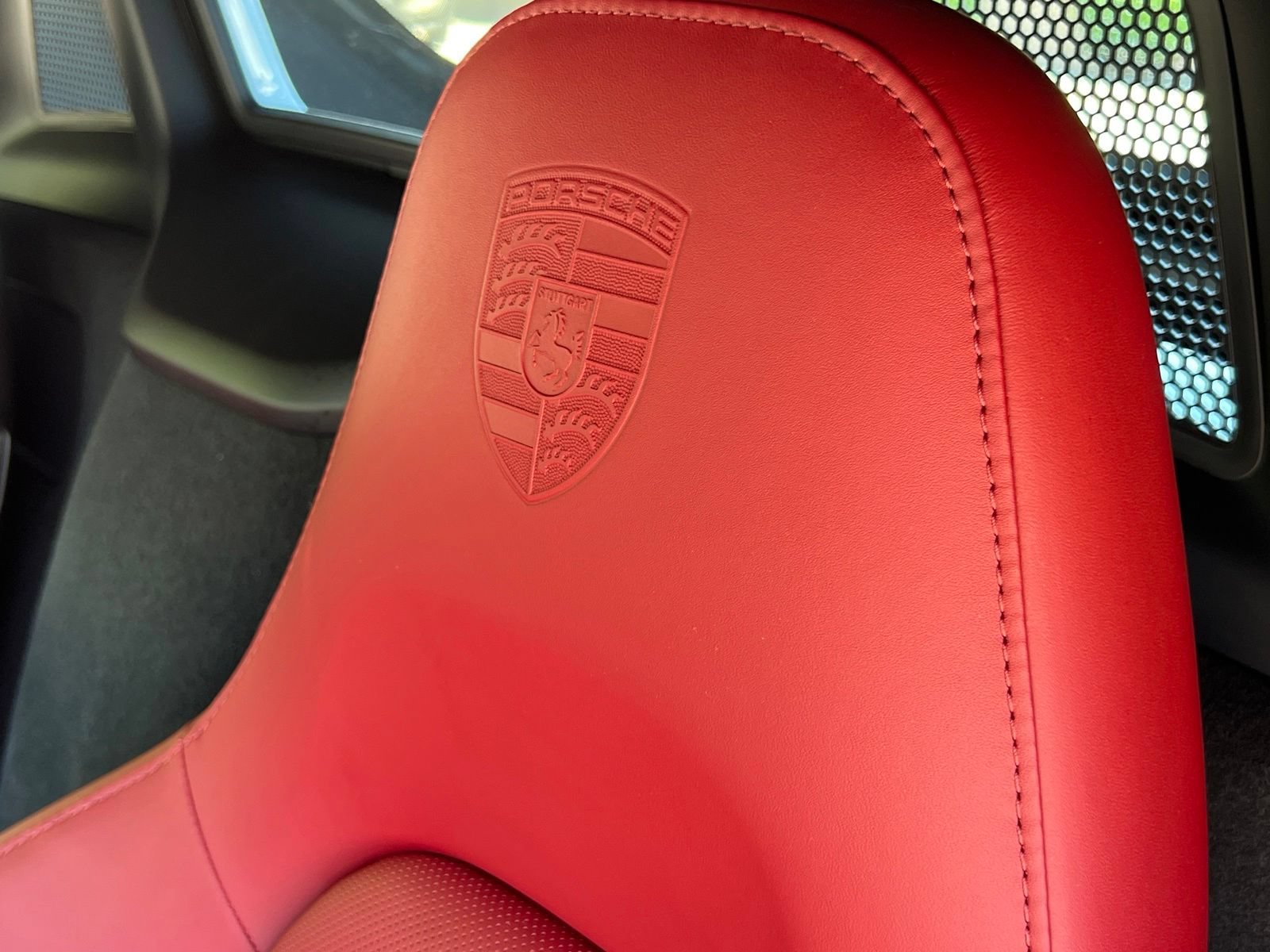 Certified 2025 Porsche 718 Boxster GTS RWD image 31
