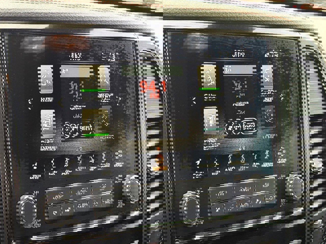 Used 2021 Nissan Titan PRO-4X w/ Pro-4x Convenience Package image 27