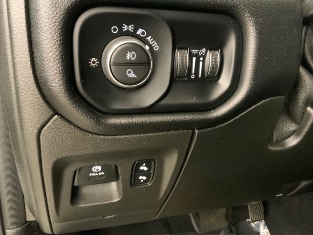 Used 2019 RAM 1500 Big Horn AWD/4WD image 25