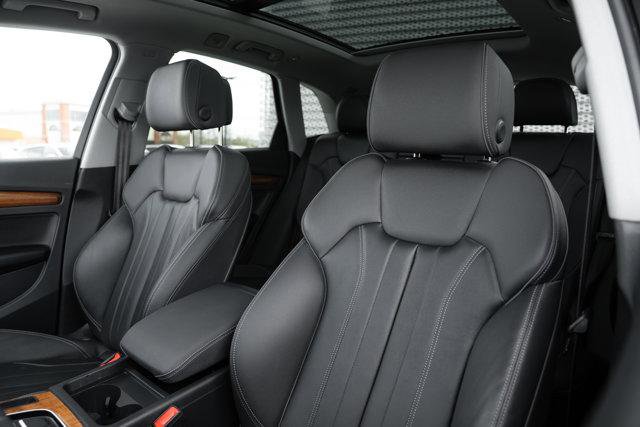 Certified 2023 Audi Q5 e Premium w/ Convenience Package image 22