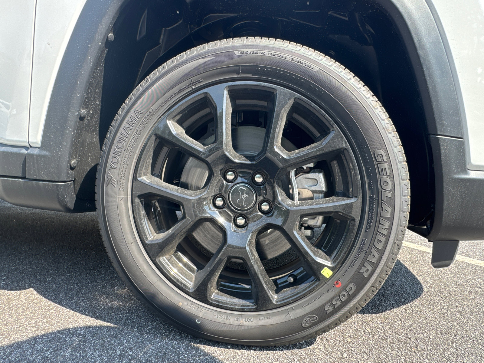 New 2026 Jeep Compass Latitude AWD/4WD image 13