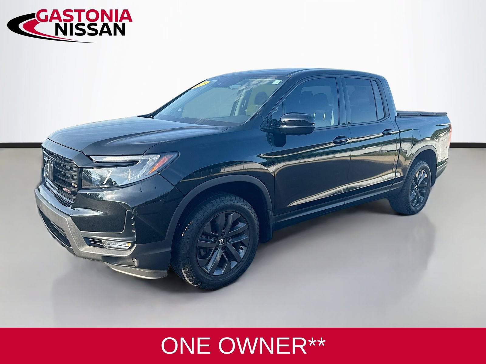 Used 2023 Honda Ridgeline Sport image 3