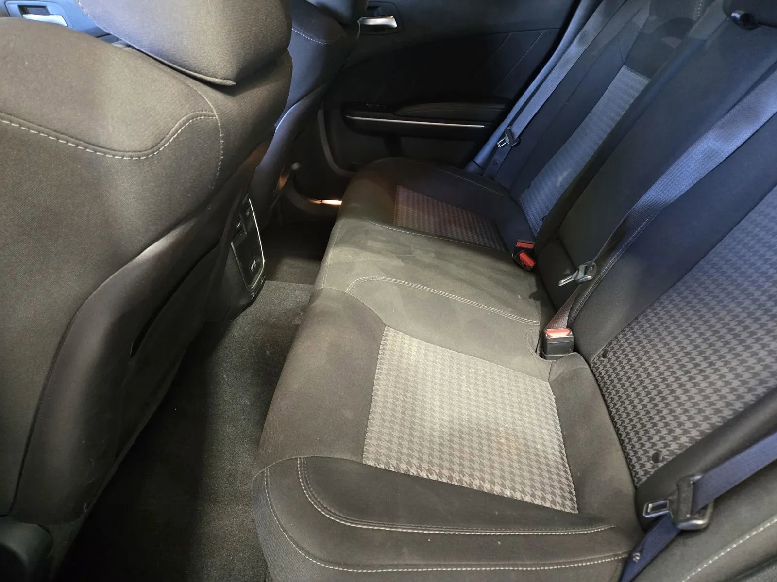 Used 2019 Dodge Charger Scat Pack RWD image 12