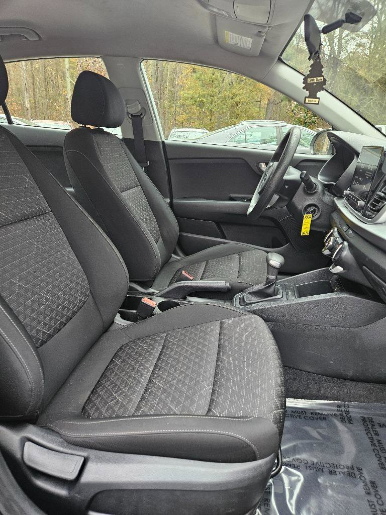 Used 2021 Kia Rio LX image 46