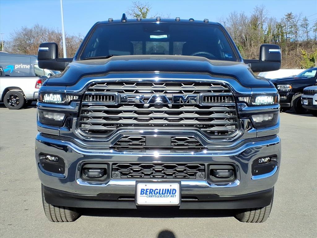 New 2026 RAM 2500 Tradesman AWD/4WD image 9