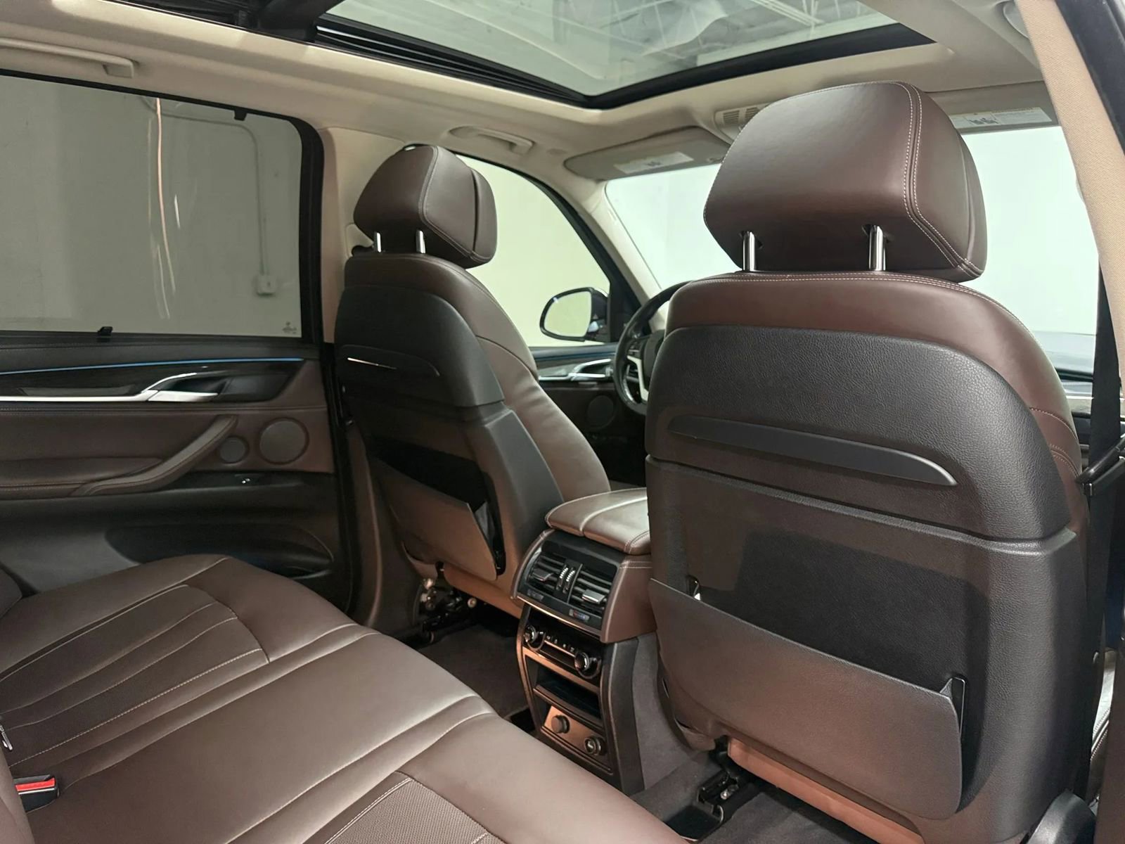 Used 2016 BMW X5 xDrive50i AWD/4WD image 17