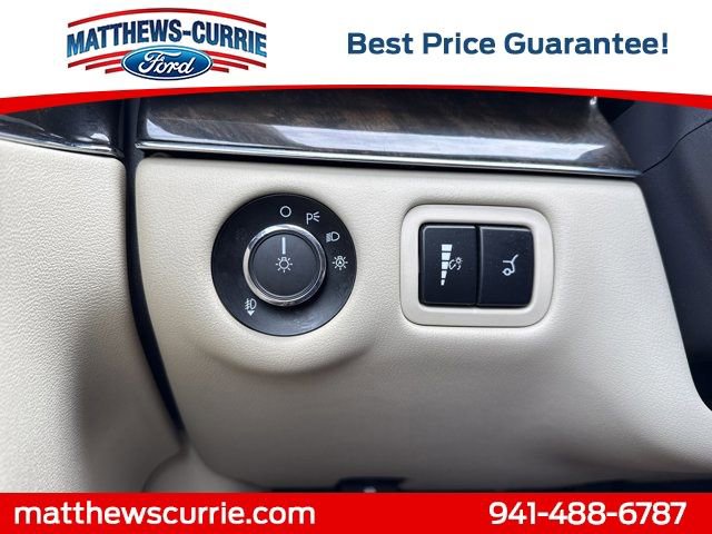 Used 2014 Lincoln MKT AWD w/ Equipment Group 201A image 27