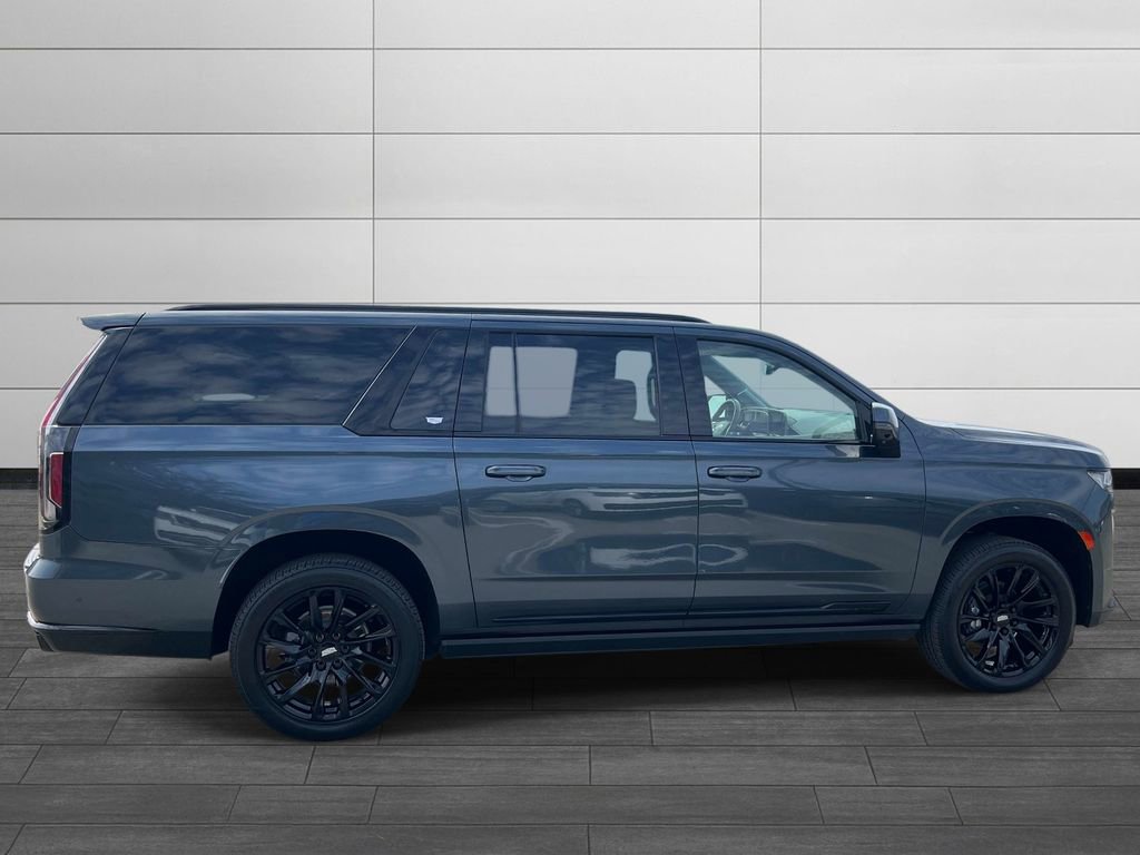 Used 2021 Cadillac Escalade ESV Sport Platinum image 6