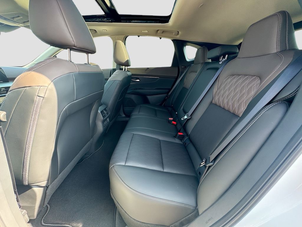 New 2026 Nissan Murano Platinum w/ Cargo Package AWD/4WD image 25