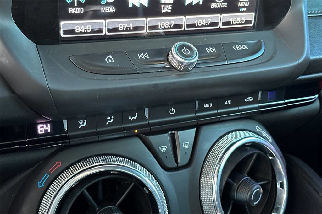 Used 2018 Chevrolet Camaro LT w/ RS Package image 19