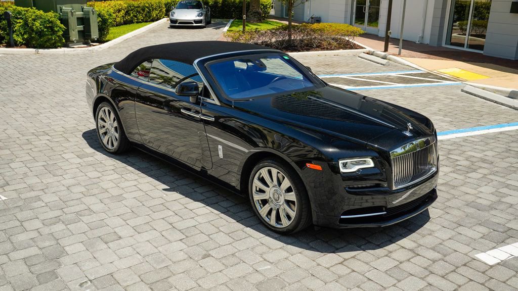 Used 2016 Rolls-Royce Dawn image 33