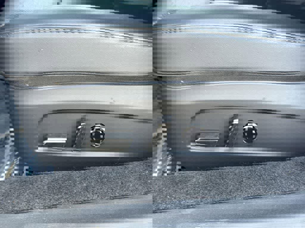 Used 2025 Tesla Model 3 Long Range image 27