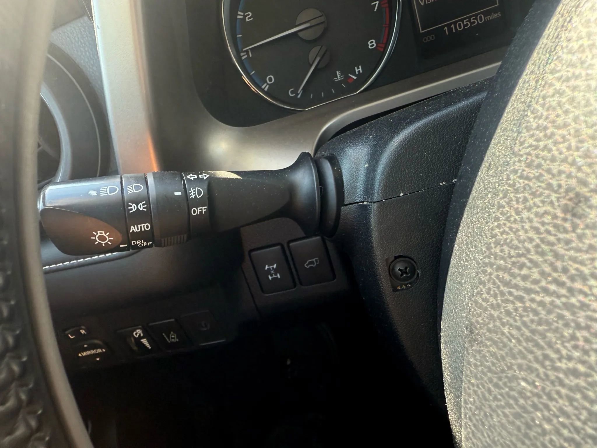 Used 2018 Toyota RAV4 Limited image 18