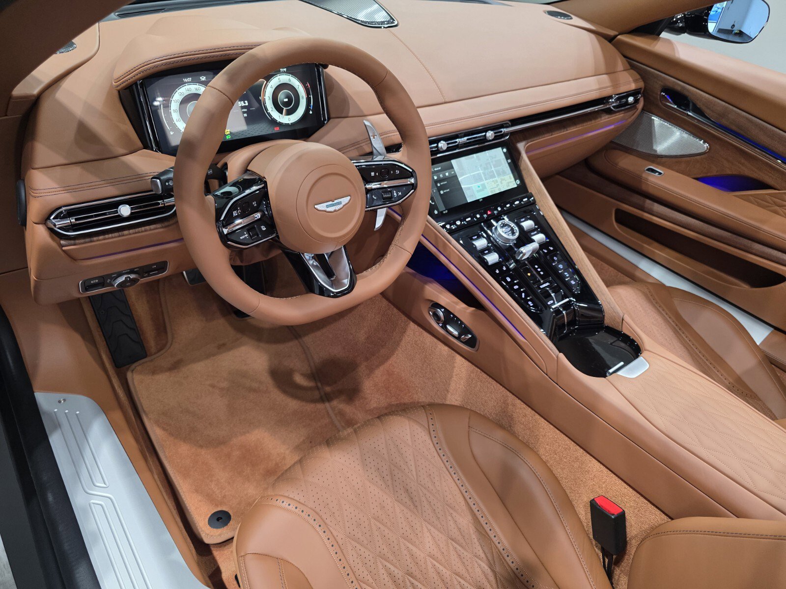 New 2026 Aston Martin DB12 Convertible RWD image 3