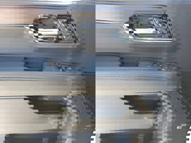 New 2026 GMC Yukon XL Denali w/ Sun & Power Step Package image 17