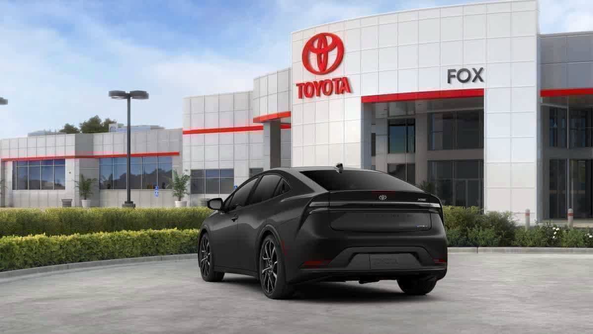 New 2026 Toyota Prius Plug-In Hybrid FWD image 7