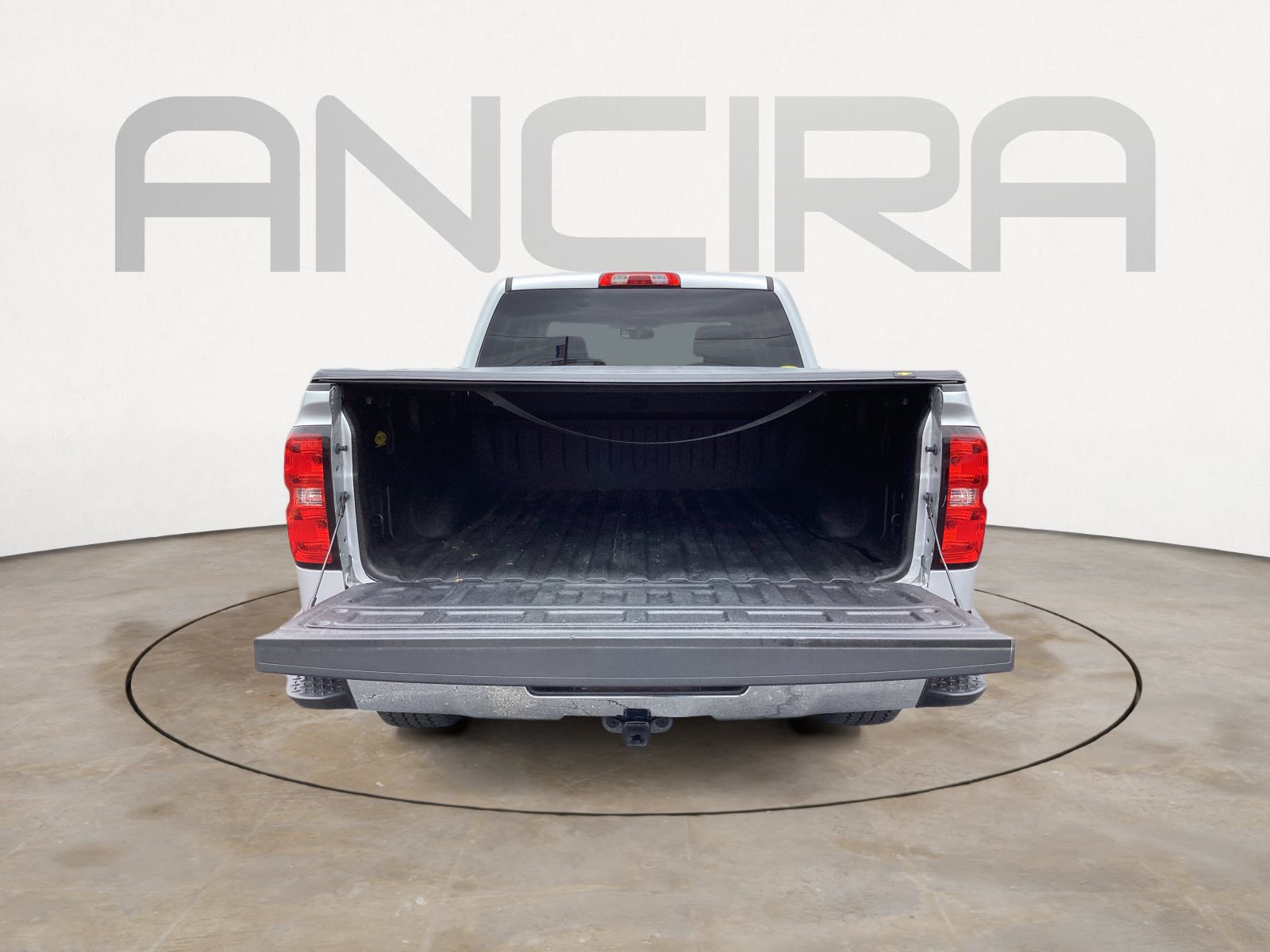 Used 2018 Chevrolet Silverado 1500 LT w/ Texas Edition RWD image 14