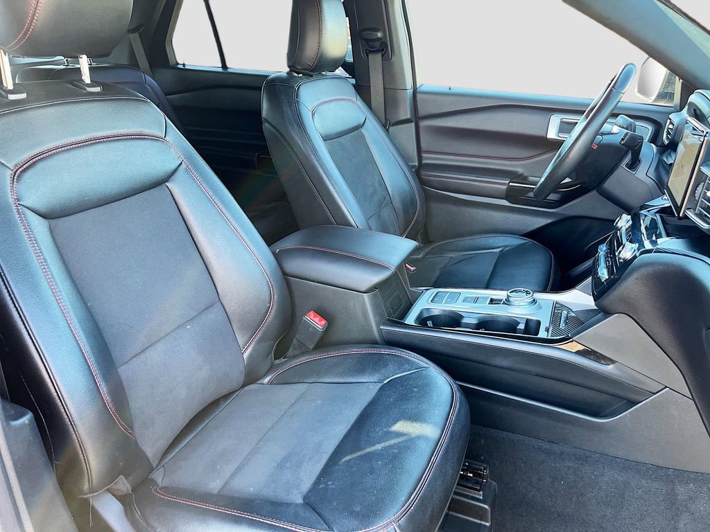 Used 2022 Ford Explorer ST-Line image 30