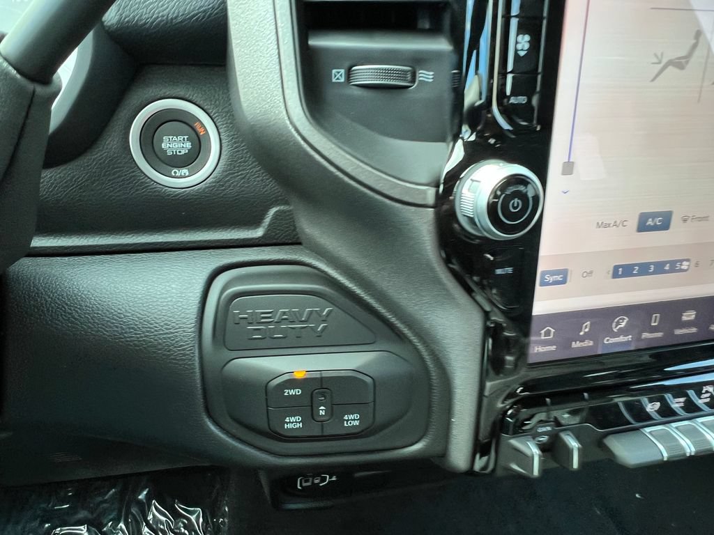 New 2026 RAM 2500 Tradesman AWD/4WD image 22
