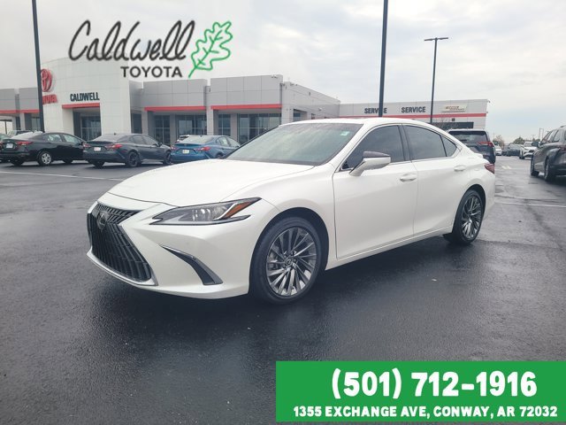 Used 2024 Lexus ES 300h w/ Luxury Package