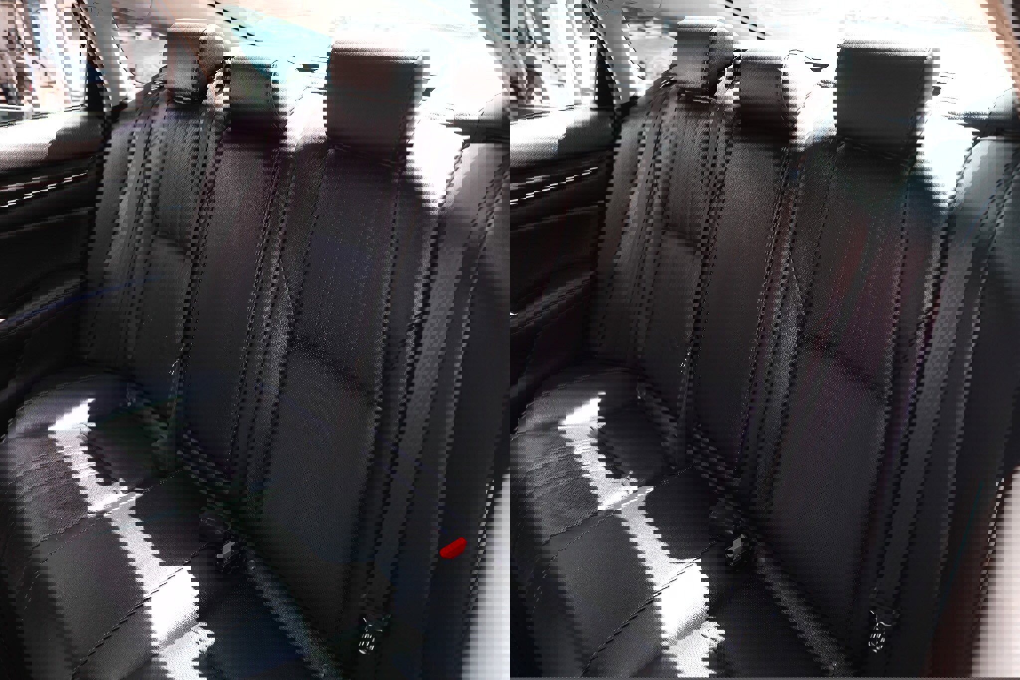 Used 2020 Honda Accord Touring image 11