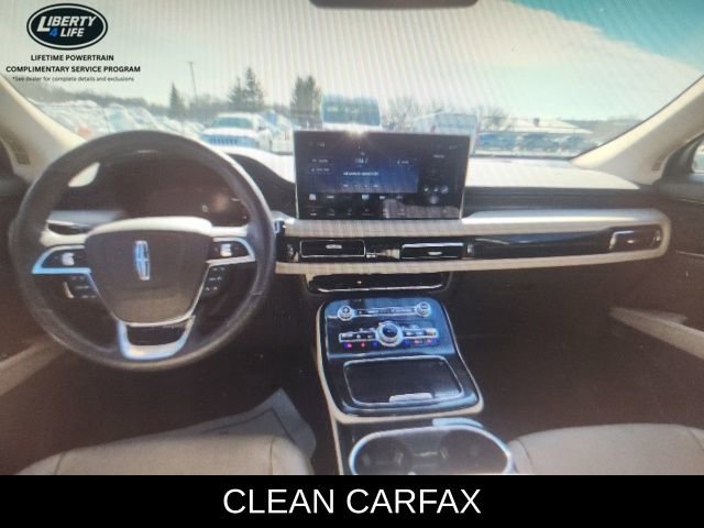 Used 2022 Lincoln Nautilus Reserve image 11