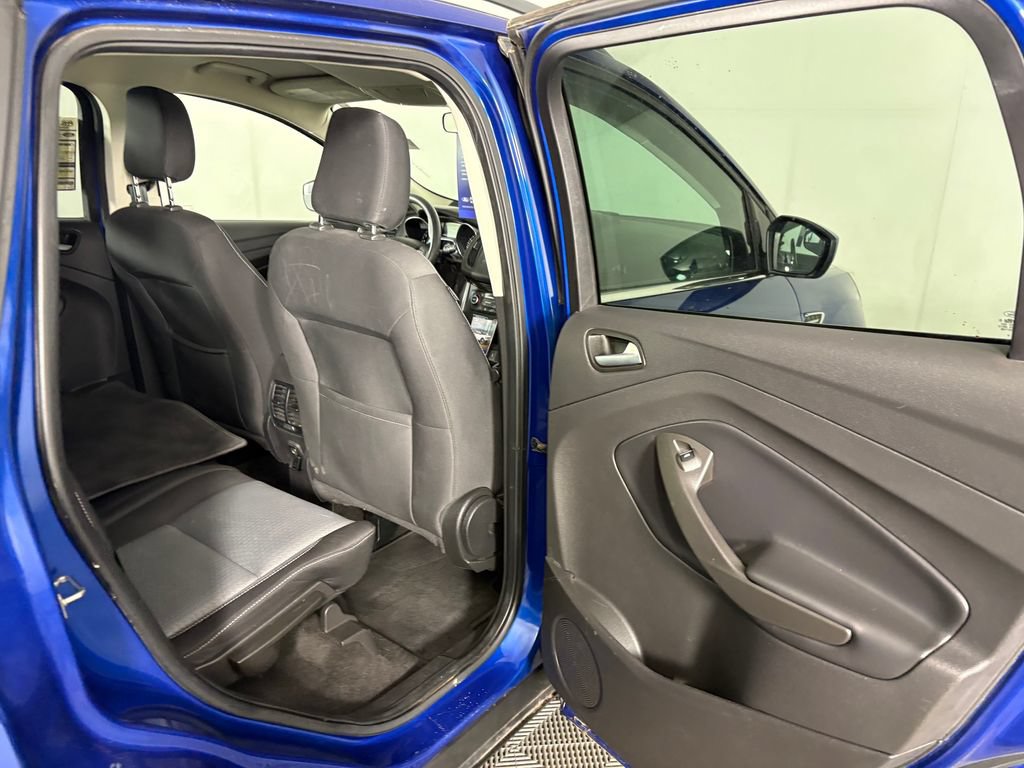 Certified 2018 Ford Escape SE AWD/4WD image 31