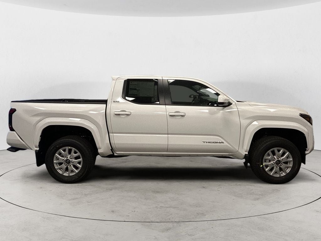 New 2026 Toyota Tacoma SR5 AWD/4WD image 6