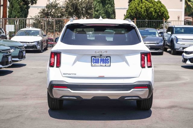 New 2026 Kia Sorento S FWD image 15
