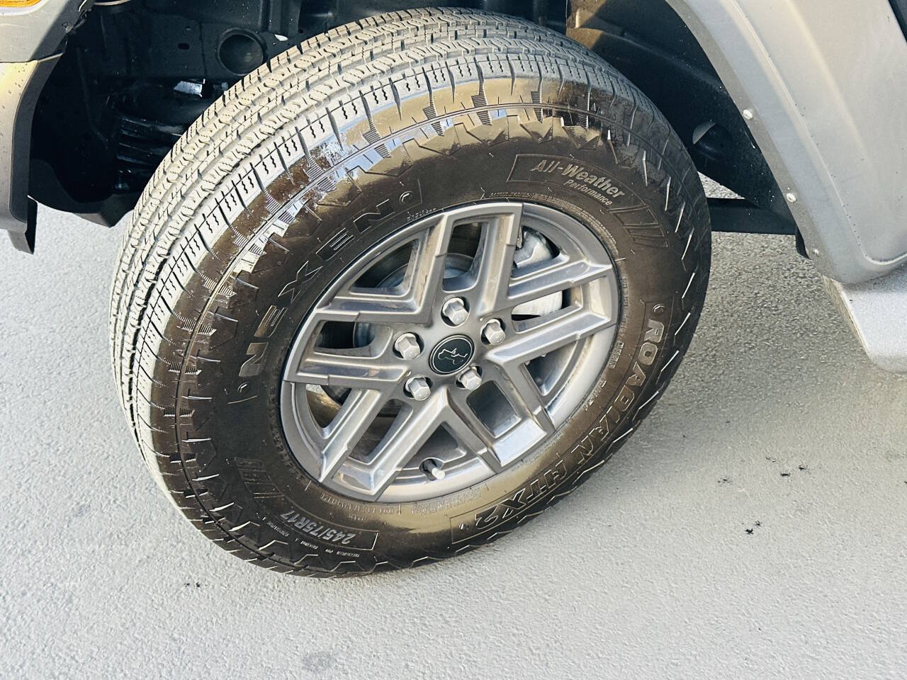 Used 2024 Jeep Wrangler Unlimited Sport AWD/4WD image 12