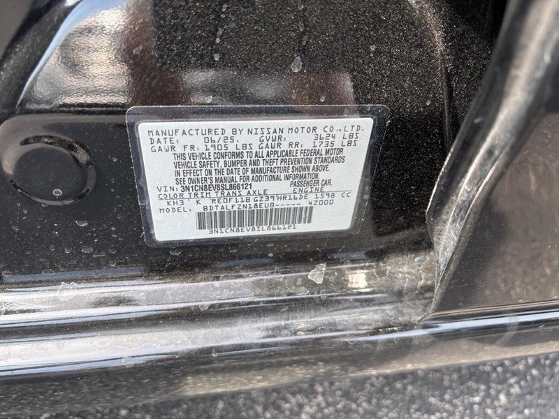 Used 2025 Nissan Versa SV FWD image 18