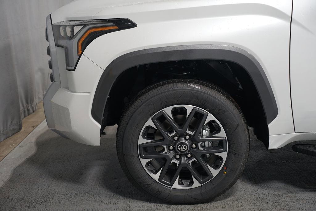 New 2026 Toyota Tundra Limited image 5