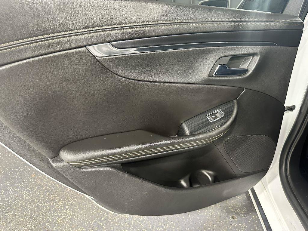 Used 2017 Chevrolet Impala LT w/ Leather Package FWD image 24