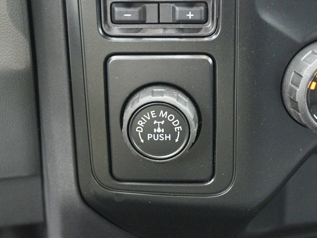 New 2026 Ford F350 XLT image 20