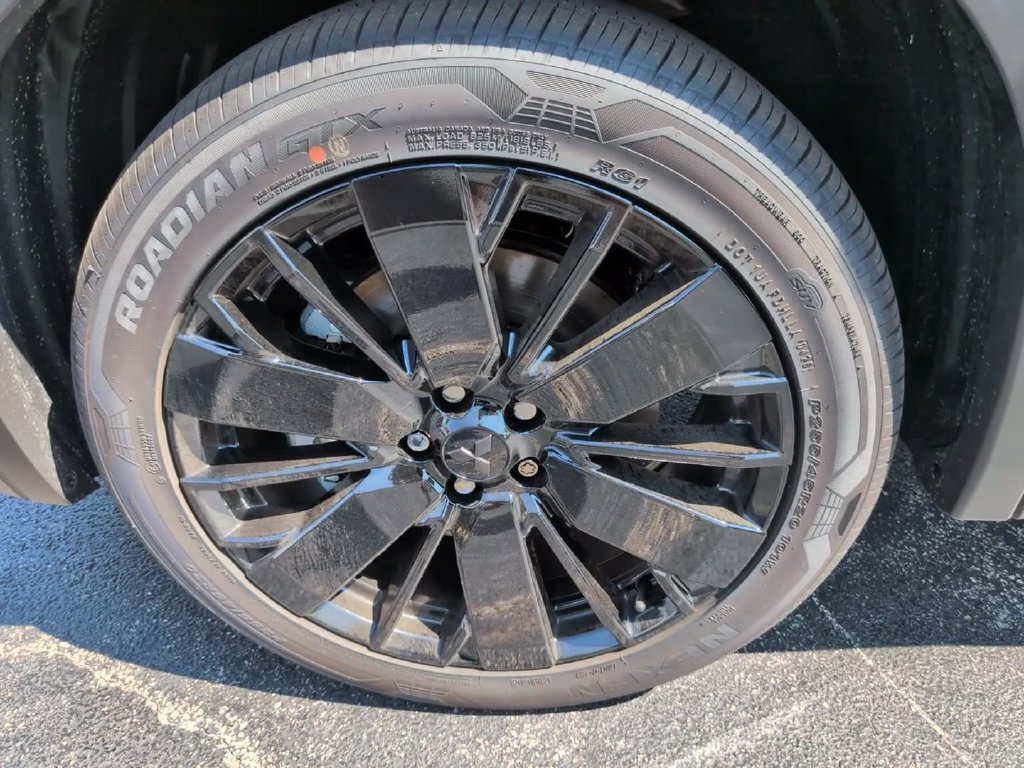 New 2026 Mitsubishi Outlander LE AWD/4WD image 12