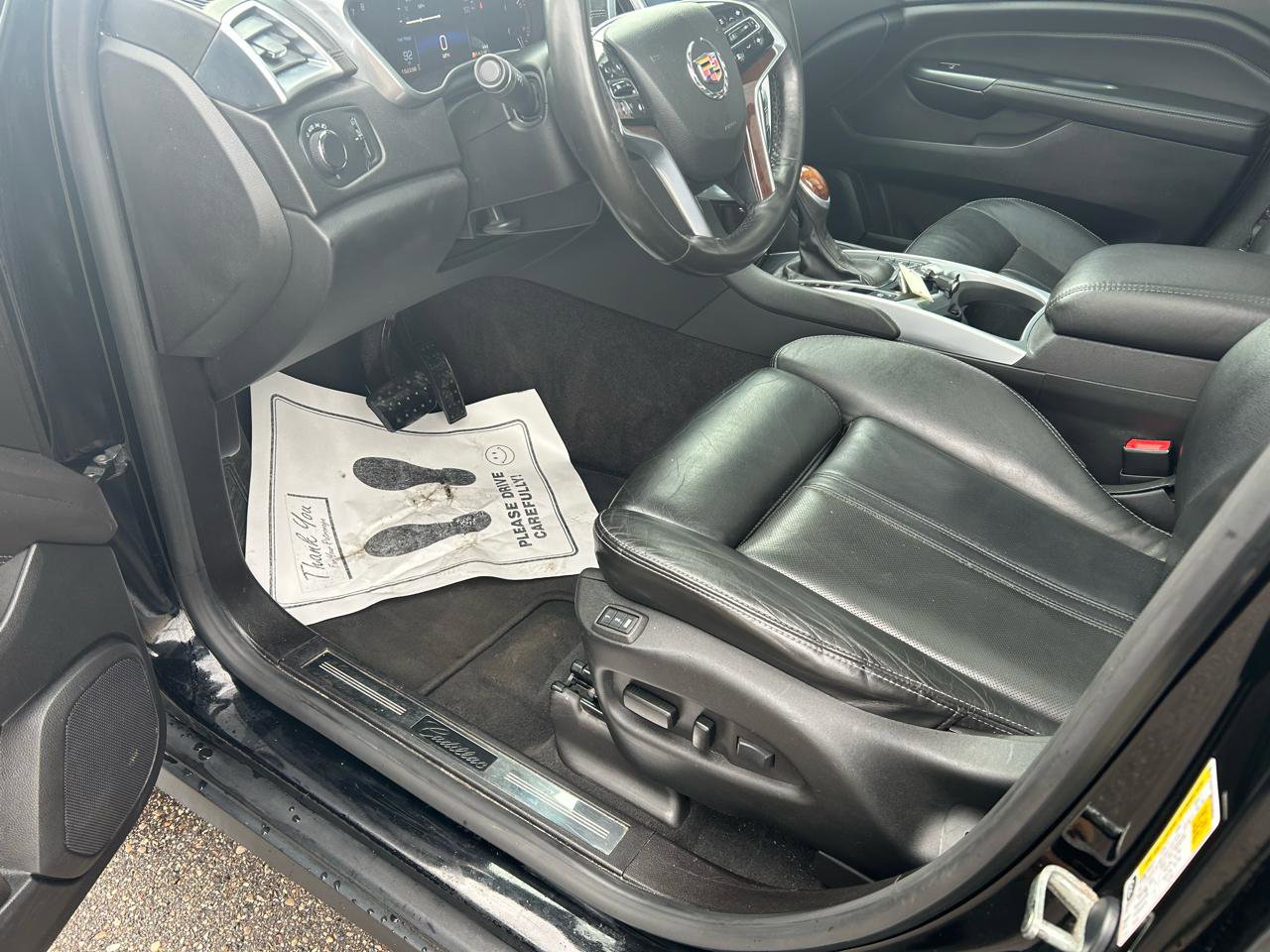 Used 2015 Cadillac SRX Luxury w/ Driver Awareness Package AWD/4WD image 10