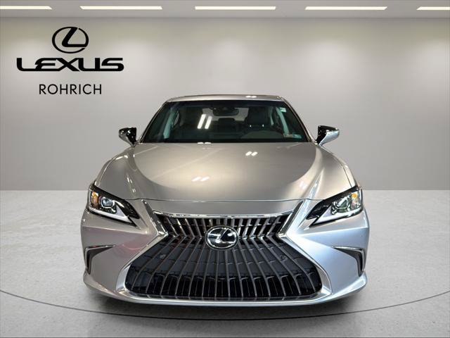 Certified 2023 Lexus ES 350 w/ Premium Package FWD image 2