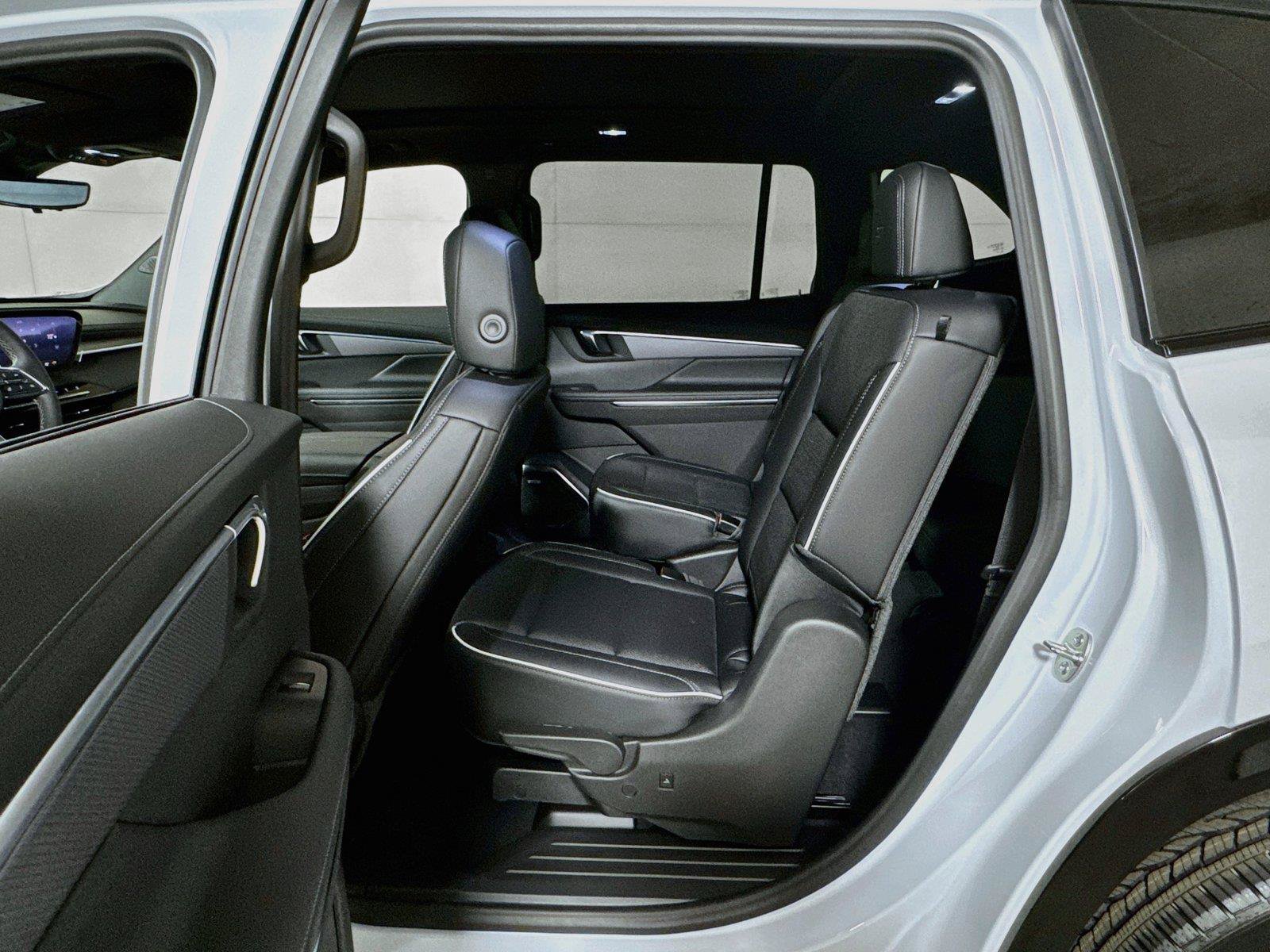 New 2027 Buick Enclave Sport Touring w/ Power Package FWD image 13