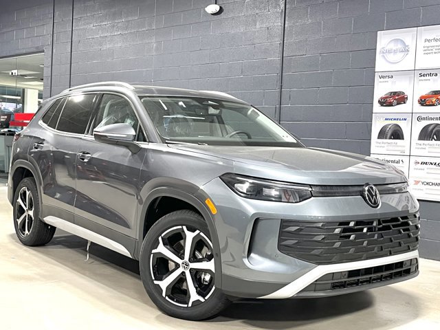 New 2026 Volkswagen Tiguan SE AWD/4WD image 2