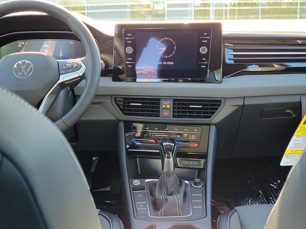 New 2026 Volkswagen Jetta SE FWD image 11