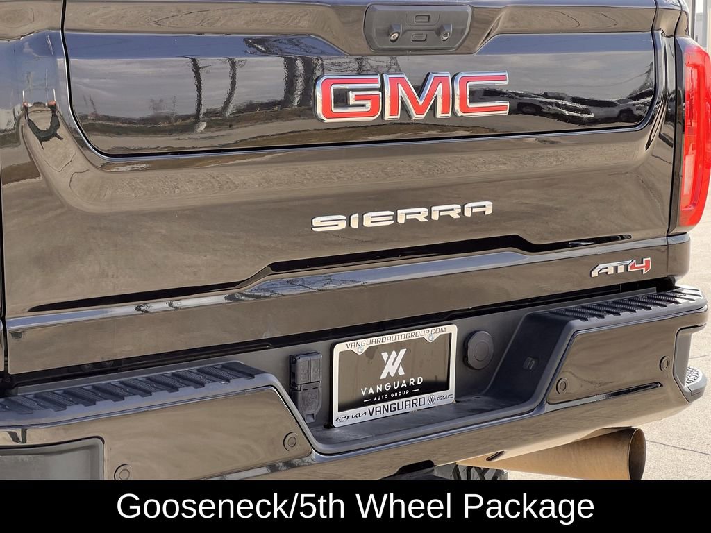 Used 2022 GMC Sierra 2500 AT4 w/ AT4 Premium Plus Package image 7