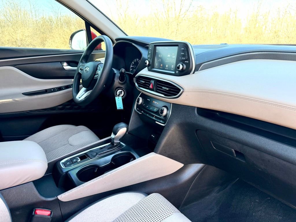 Used 2019 Hyundai Santa Fe SE AWD/4WD image 25