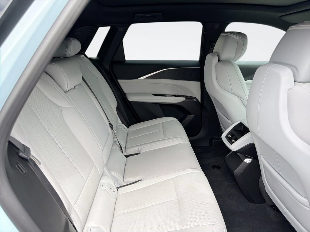 Certified 2024 Cadillac Lyriq Sport AWD/4WD image 27