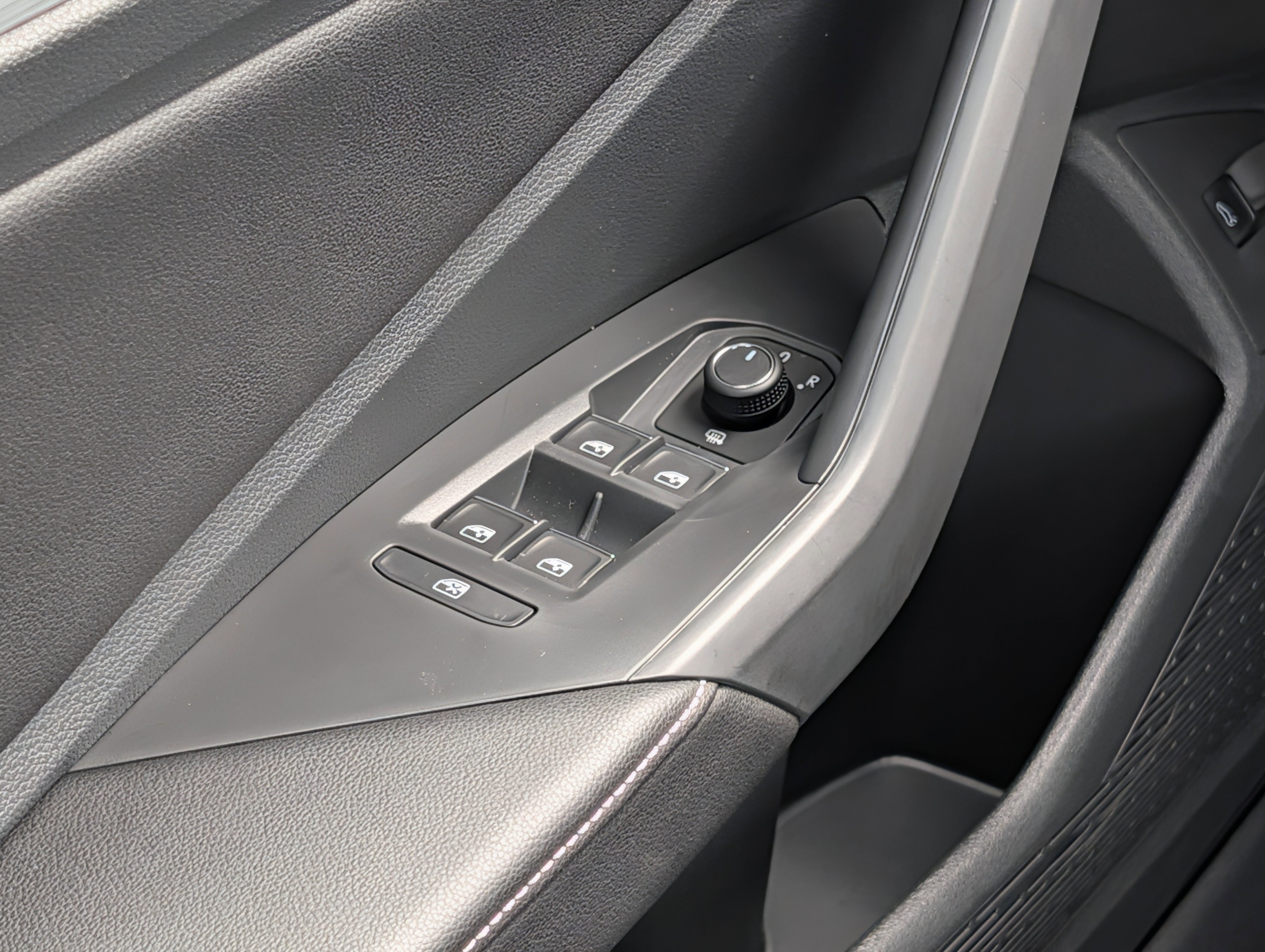 New 2026 Volkswagen Jetta Sport FWD image 10