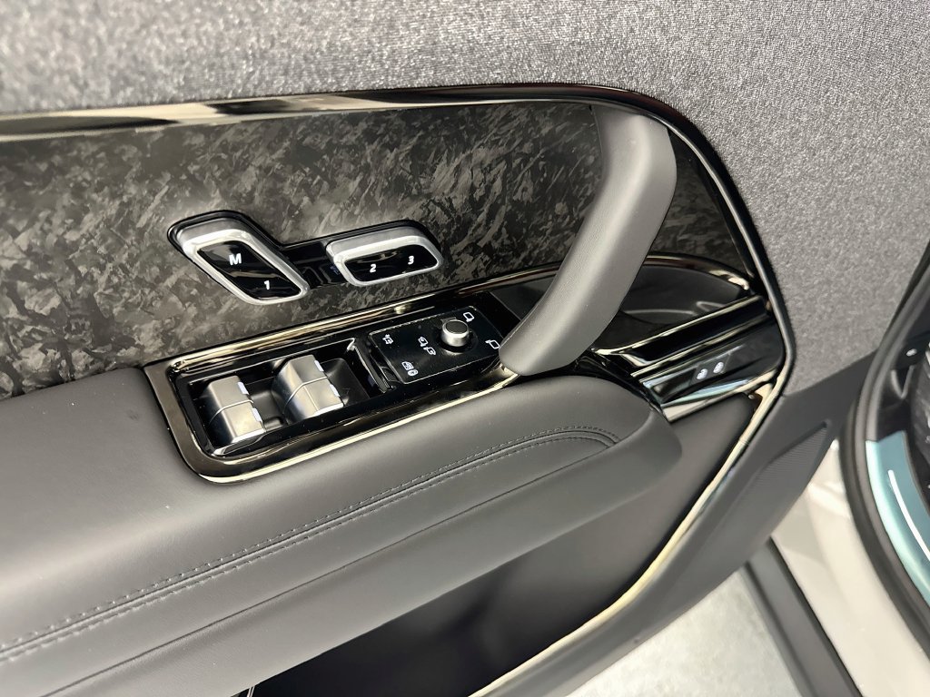 New 2026 Land Rover Range Rover Sport Dynamic SE AWD/4WD image 18