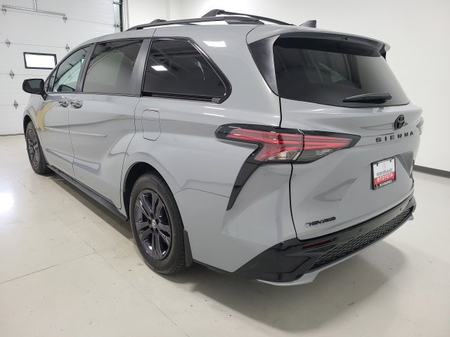 Certified 2026 Toyota Sienna XSE AWD/4WD image 6