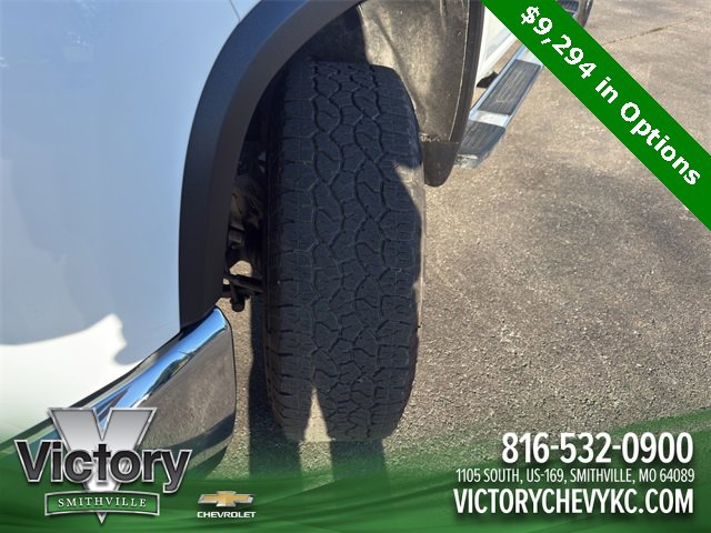 Used 2025 Chevrolet Silverado 2500 LTZ w/ LTZ Premium Package image 26