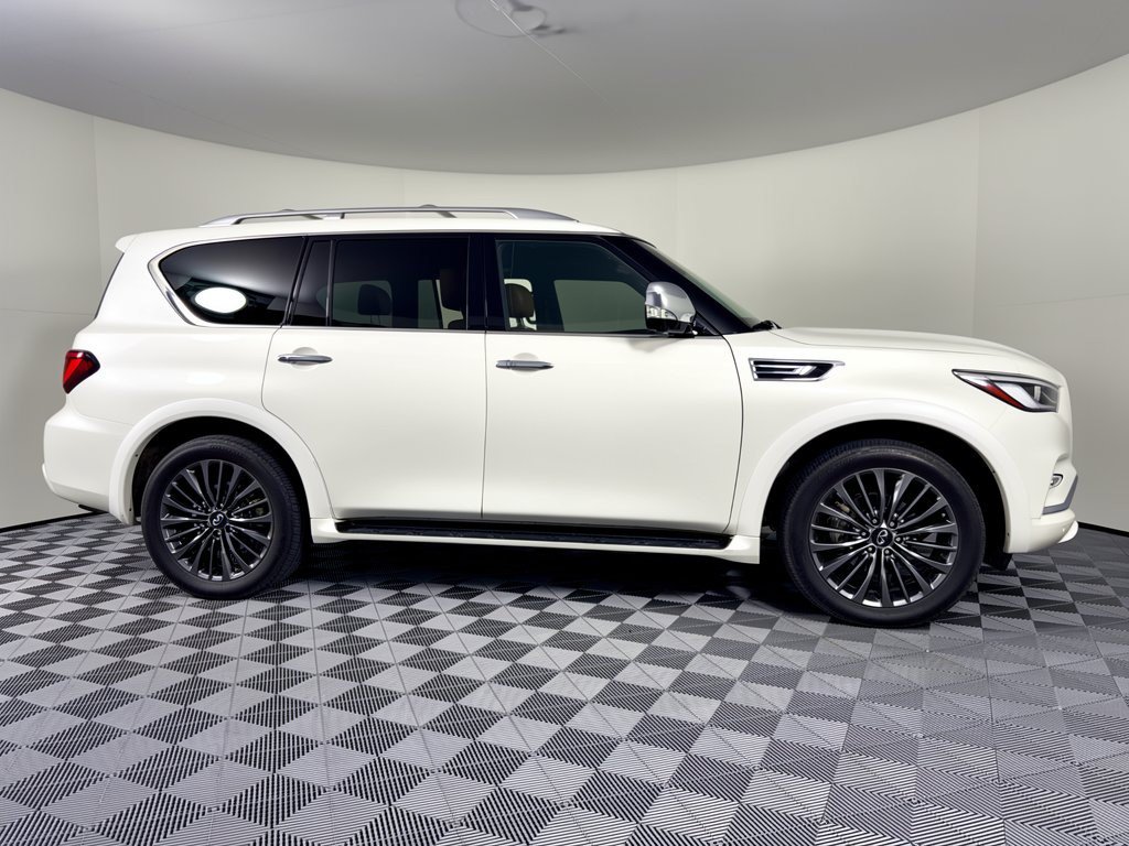 Used 2023 INFINITI QX80 Sensory w/ Cargo Package AWD/4WD image 8