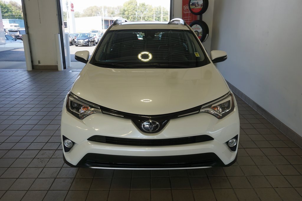 Certified 2018 Toyota RAV4 Limited image 17